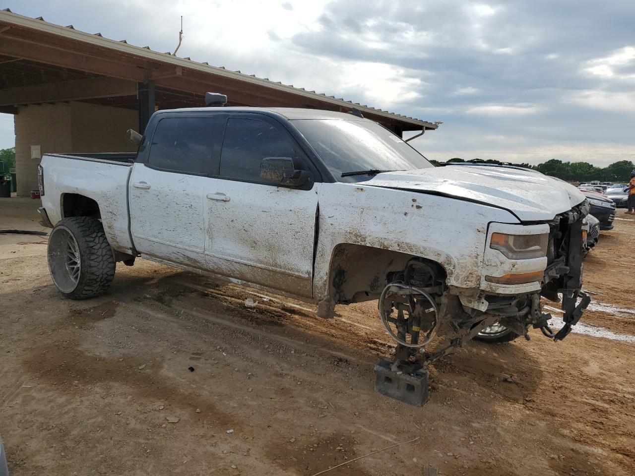 2016 Chev Silverado K1500 Lt - Фото 4