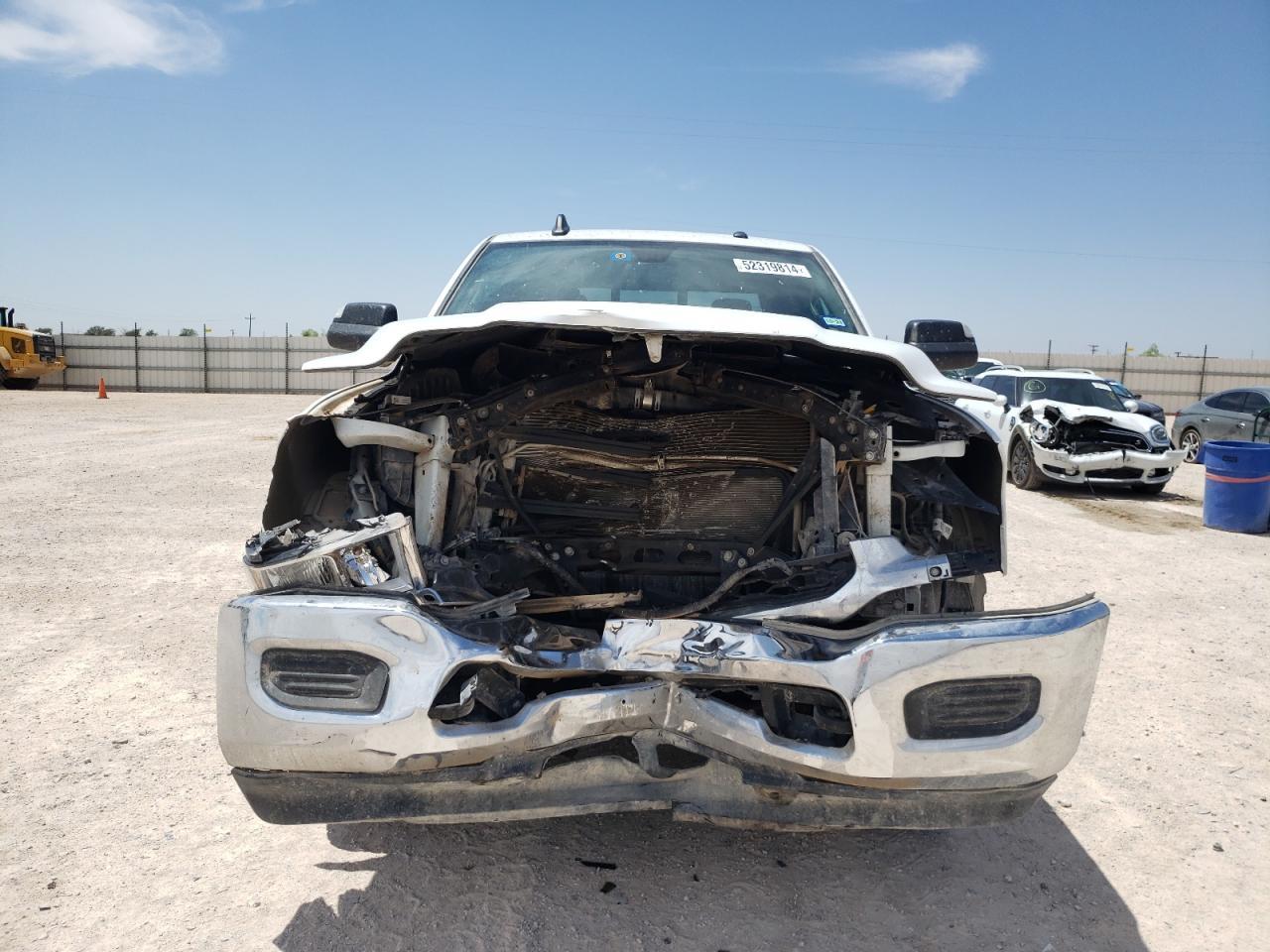 2022 Ram 2500 Tradesman - Фото 5