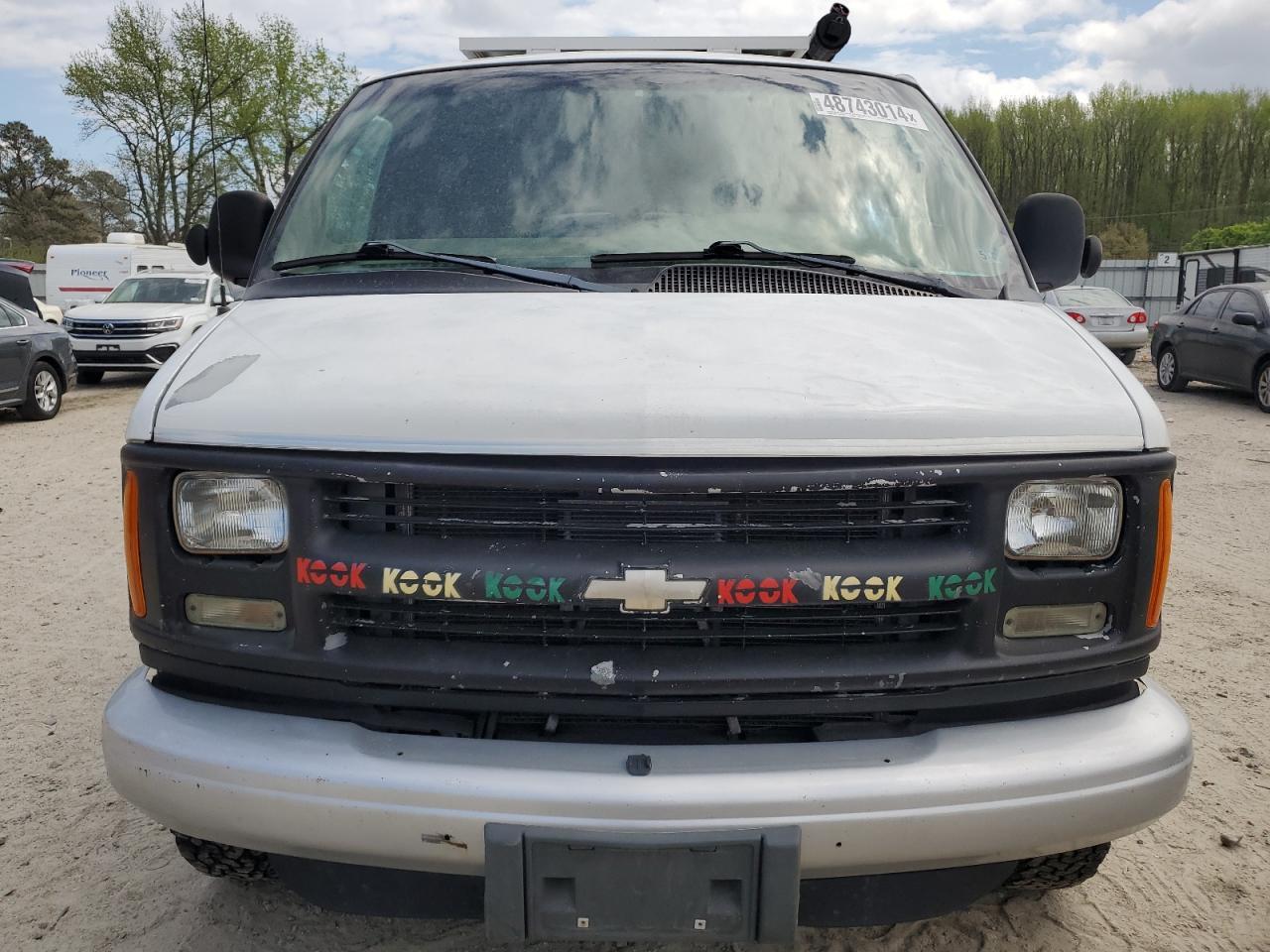 2002 Chevrolet Express G3500 - Фото 5