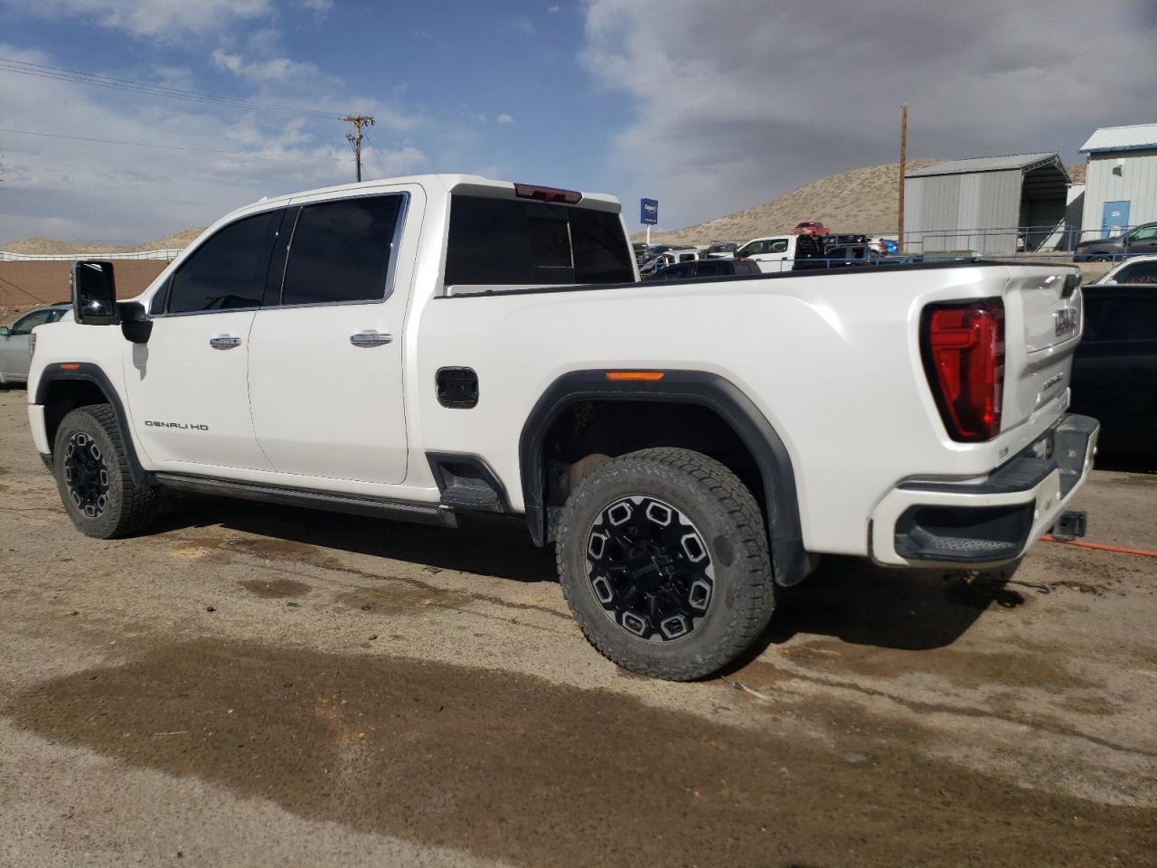 2022 GMC Sierra K2500 Denali - Фото 2