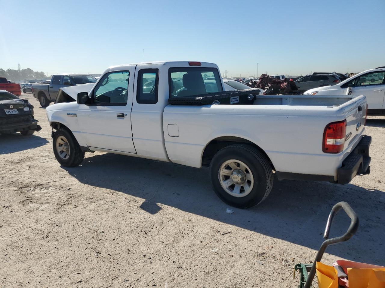 2010 Ford Ranger Super Cab - Image 2