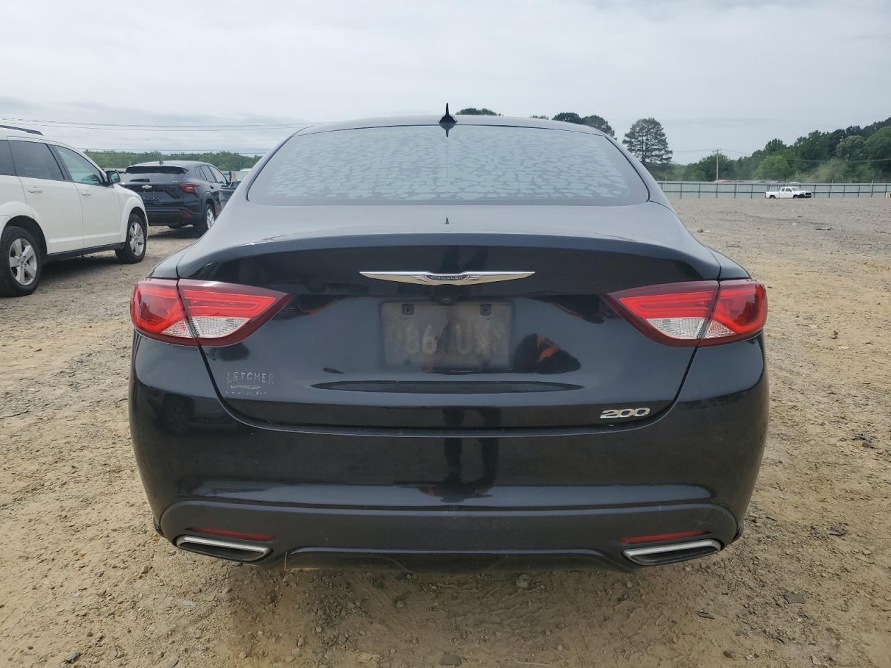 2017 Chrysler 200 Limited - Фото 6
