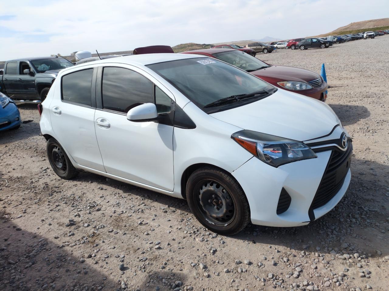 2015 Toyota Yaris - Фото 4