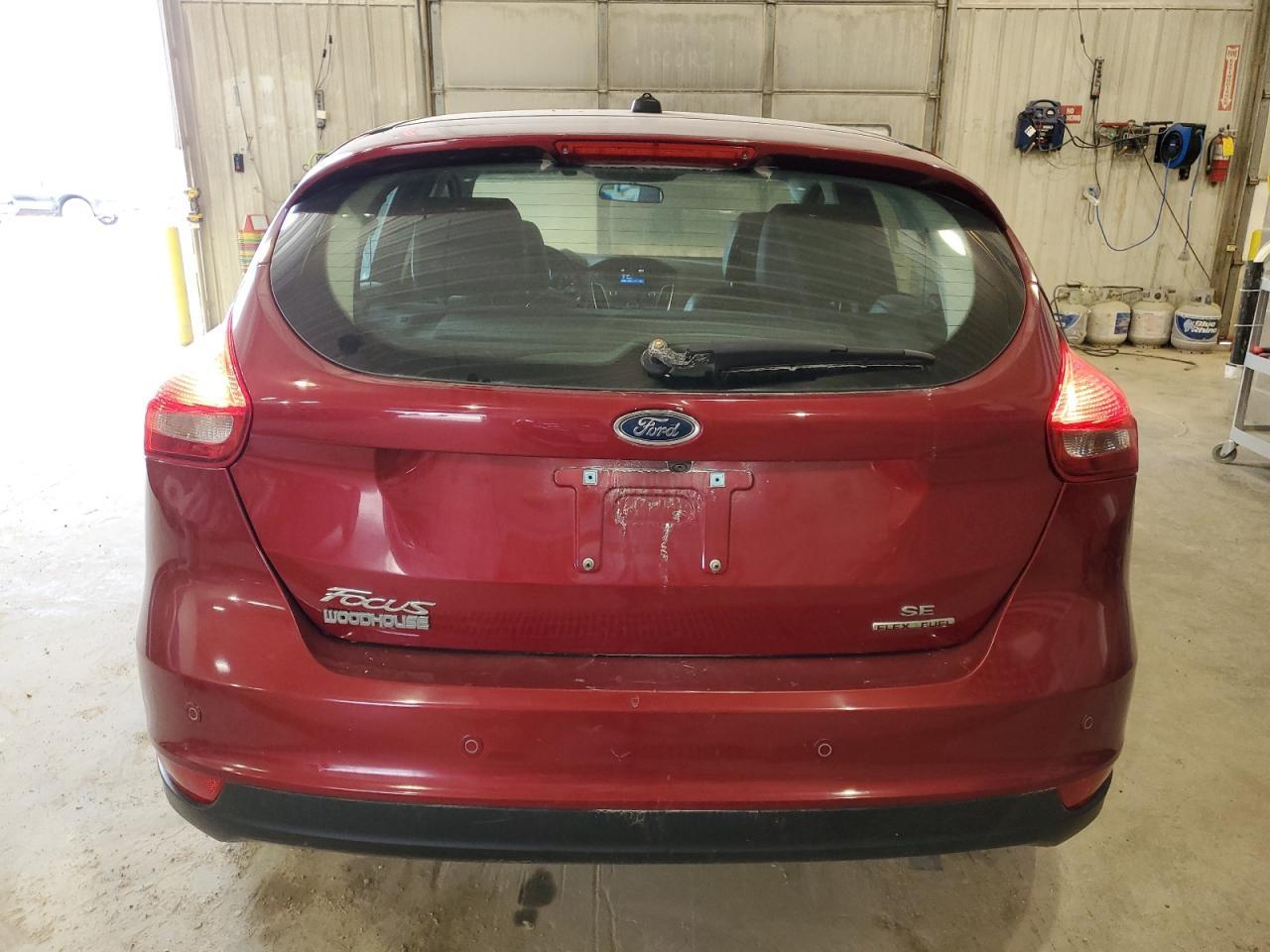 2016 Ford Focus Se - Фото 6