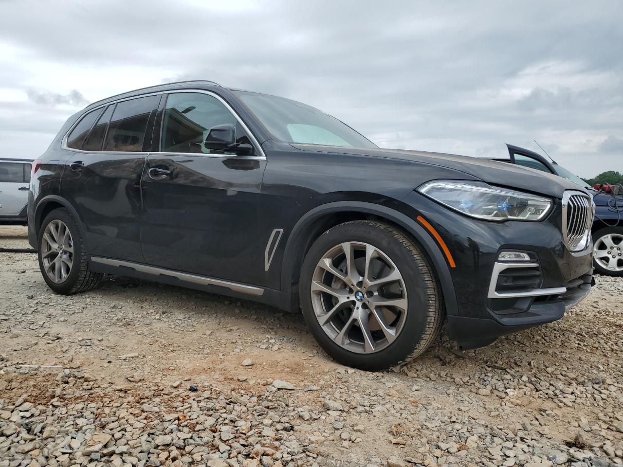 2021 BMW X5 xDrive45E - Image 4