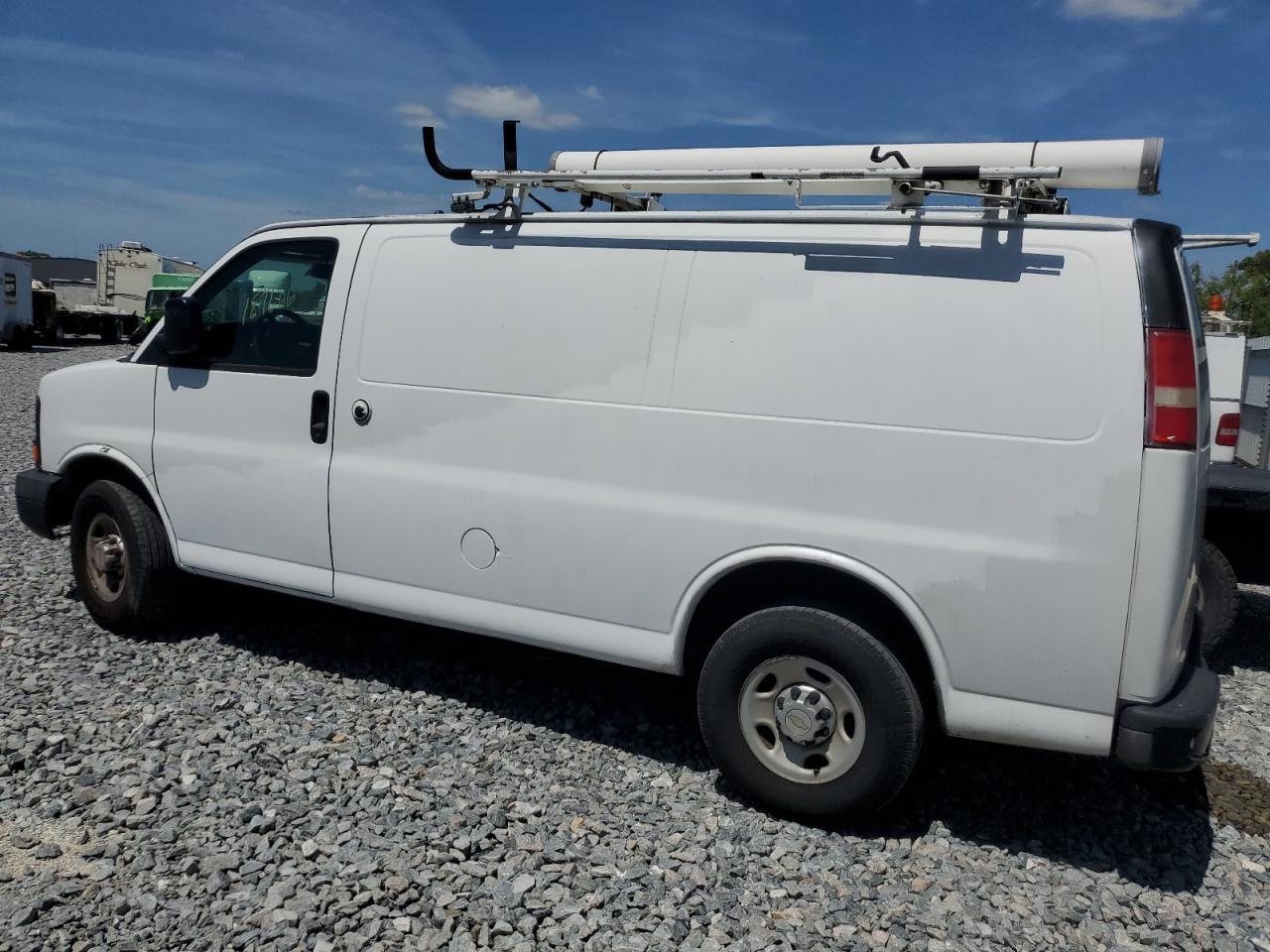 2013 Chevrolet Express G2500 - Фото 3