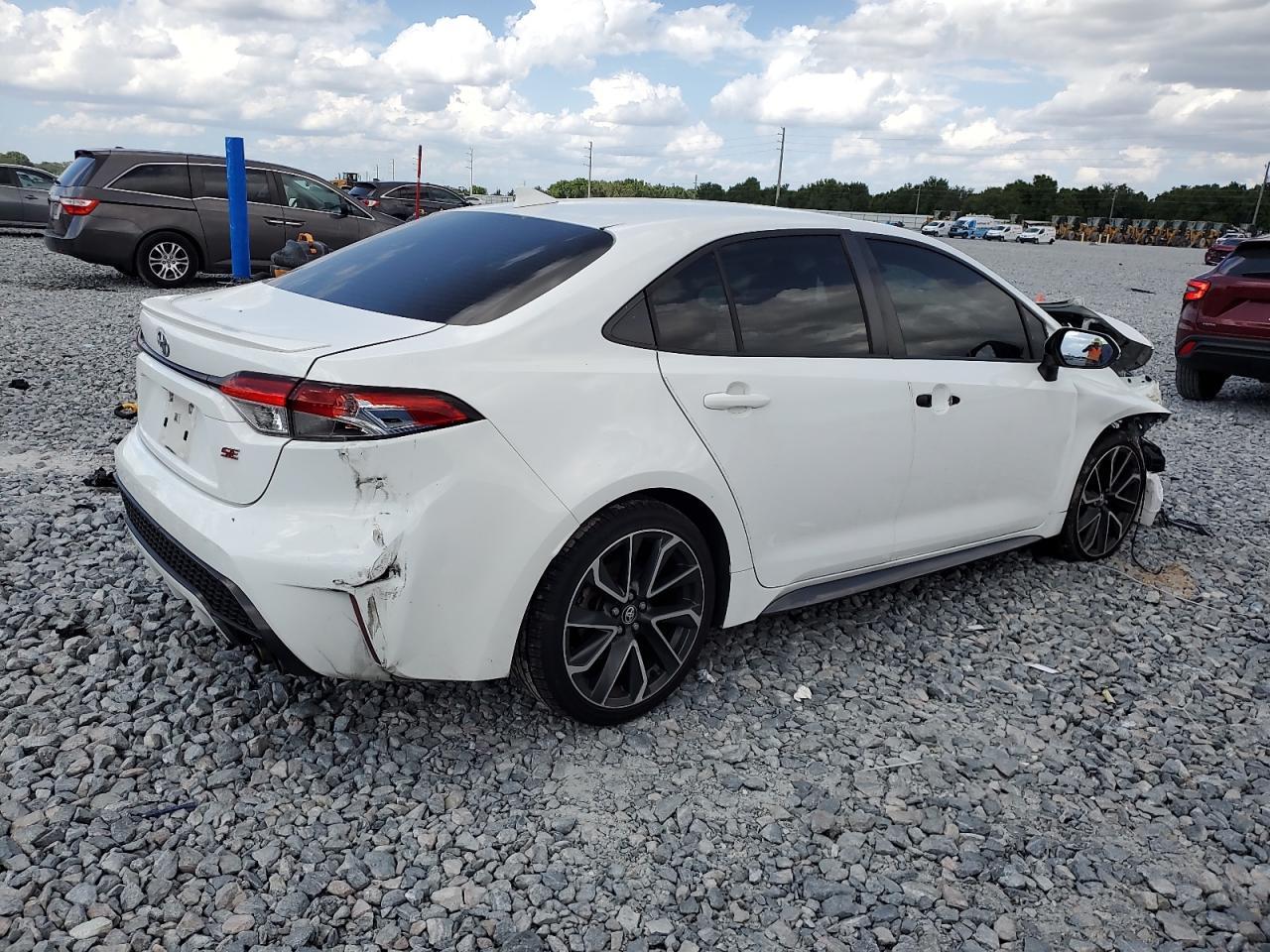 2021 Toyota Corolla Se - Фото 3