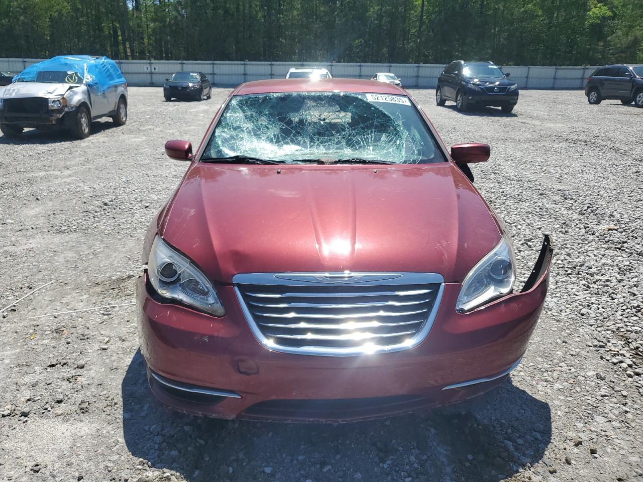 2014 Chrysler 200 Lx - Фото 5