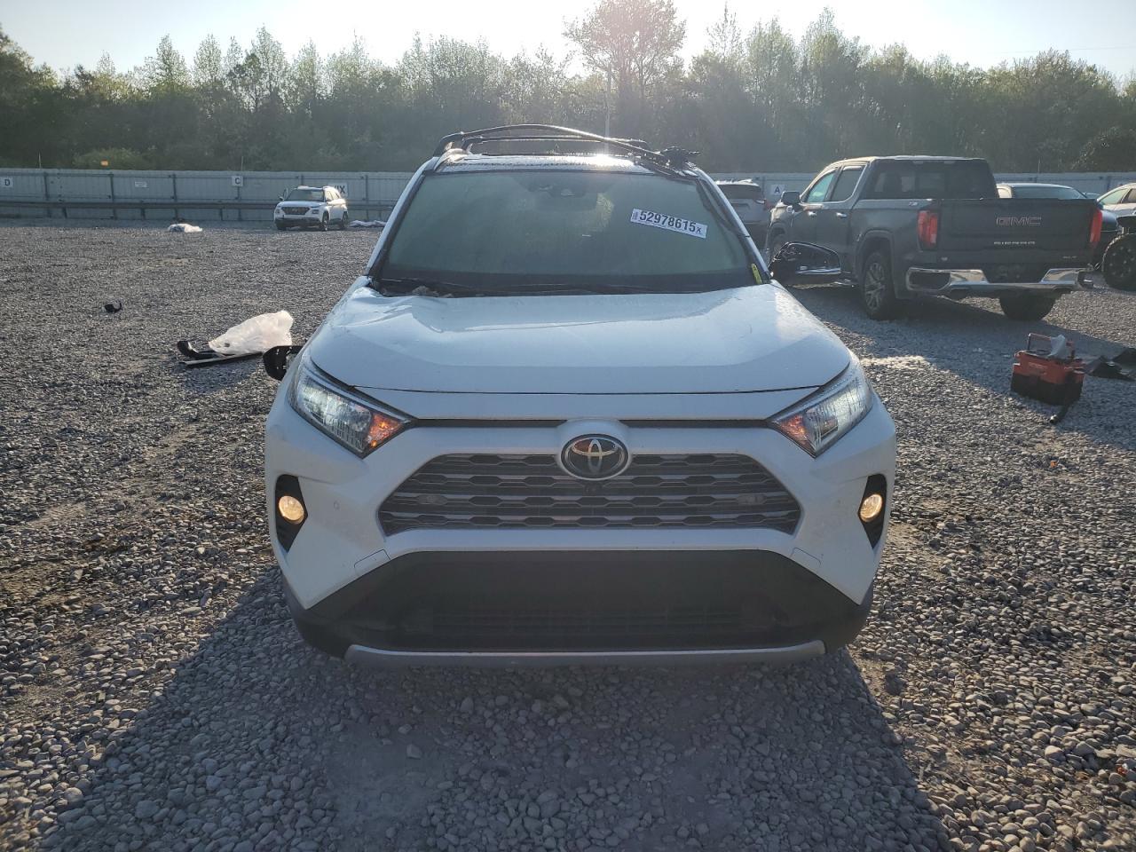 2020 Toyota Rav4 Limited - Фото 5