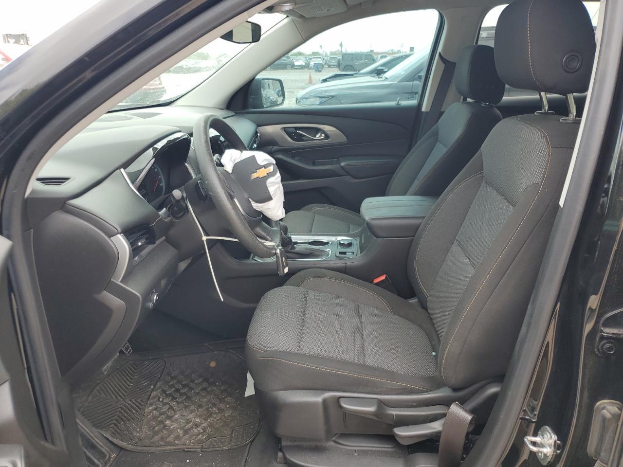 2021 Chevrolet Traverse Ls - Image 7