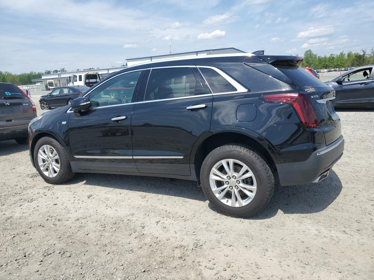 2020 Cadillac Xt5 Luxury - Фото 2