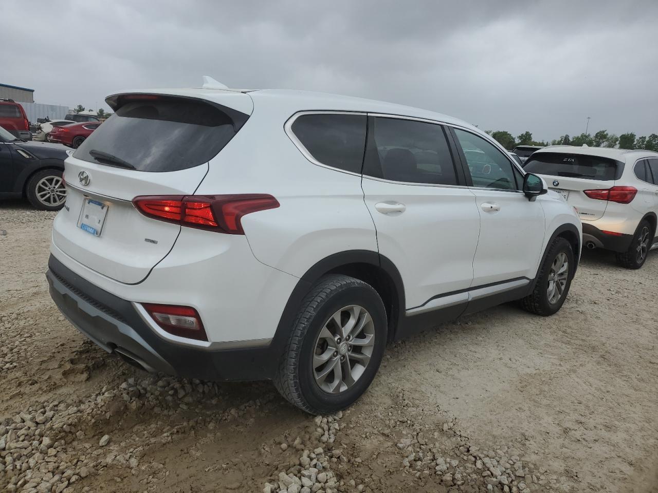 2020 Hyundai Santa Fe Sel - Image 3