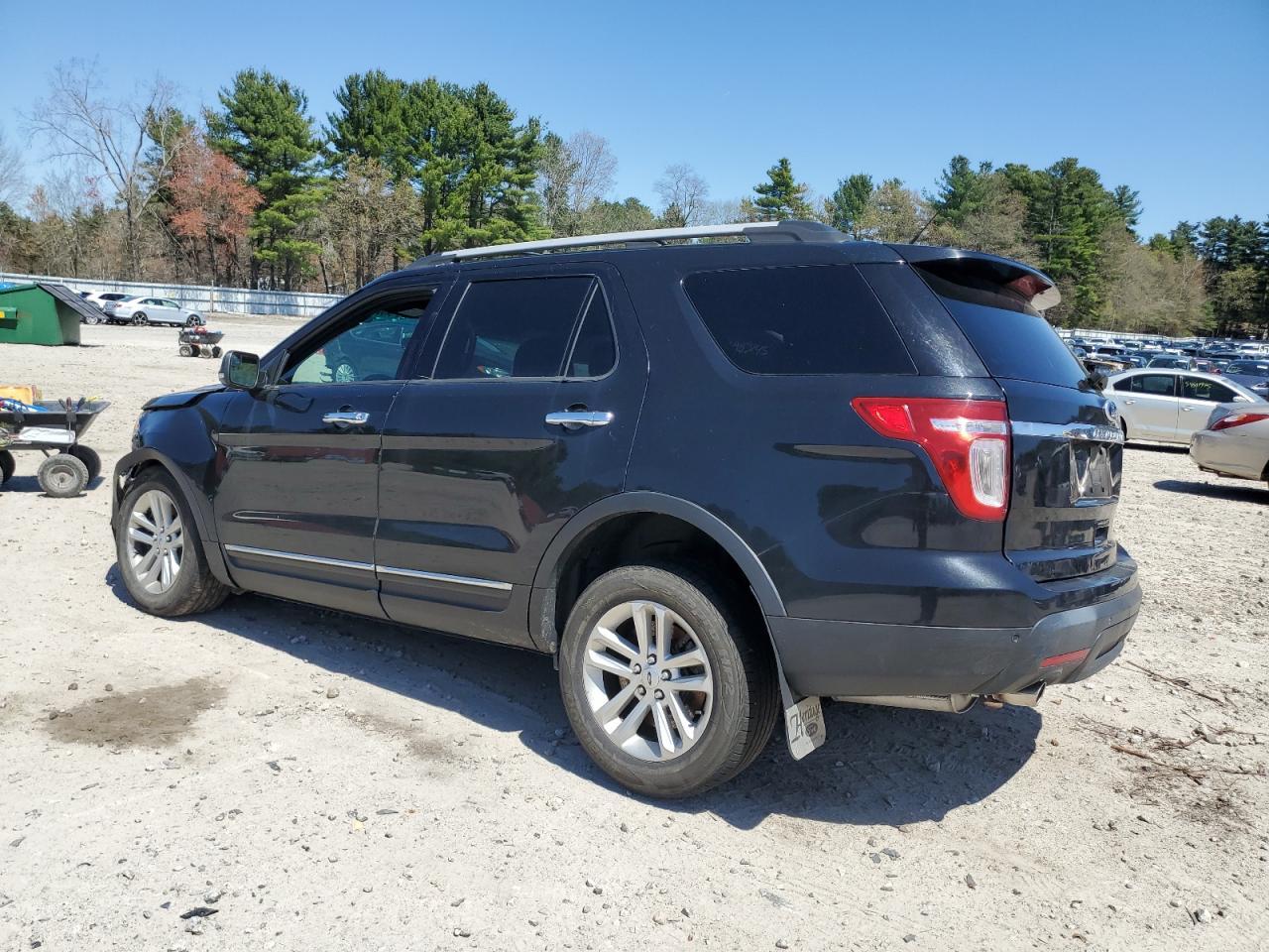 2013 Ford Explorer Xlt - Image 2