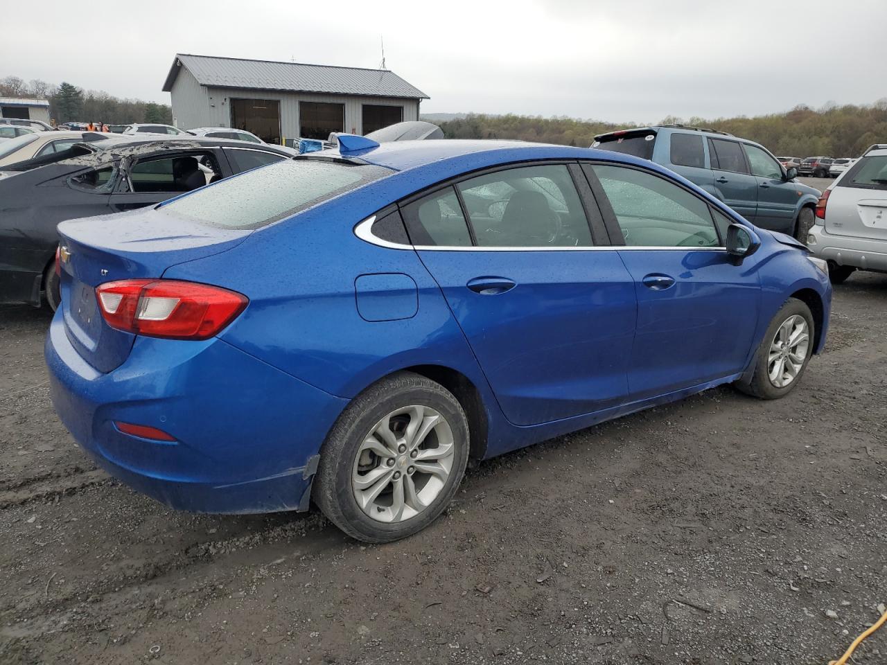 2019 Chevrolet Cruze Lt - Image 3