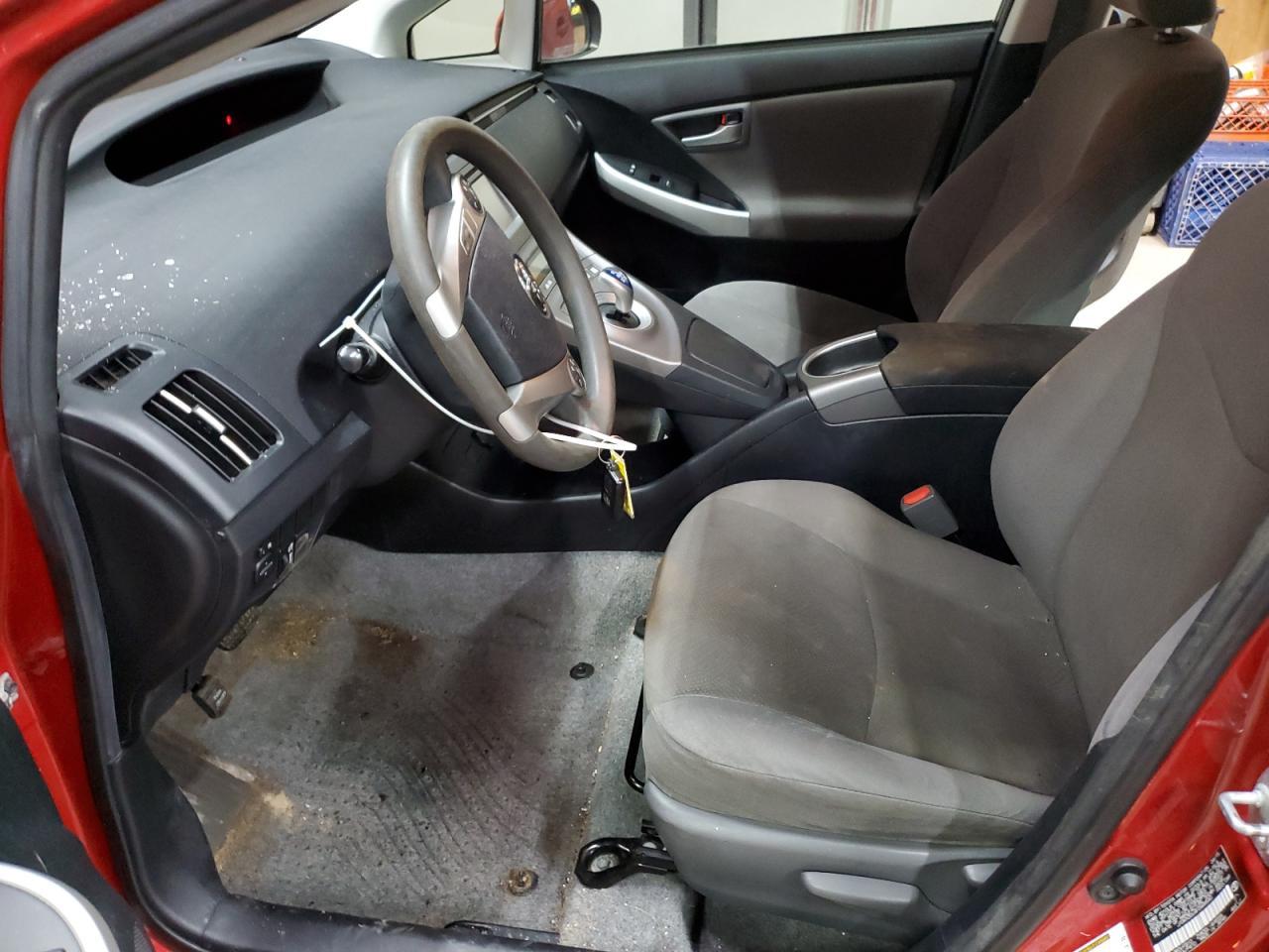 2015 Toyota Prius - Image 7