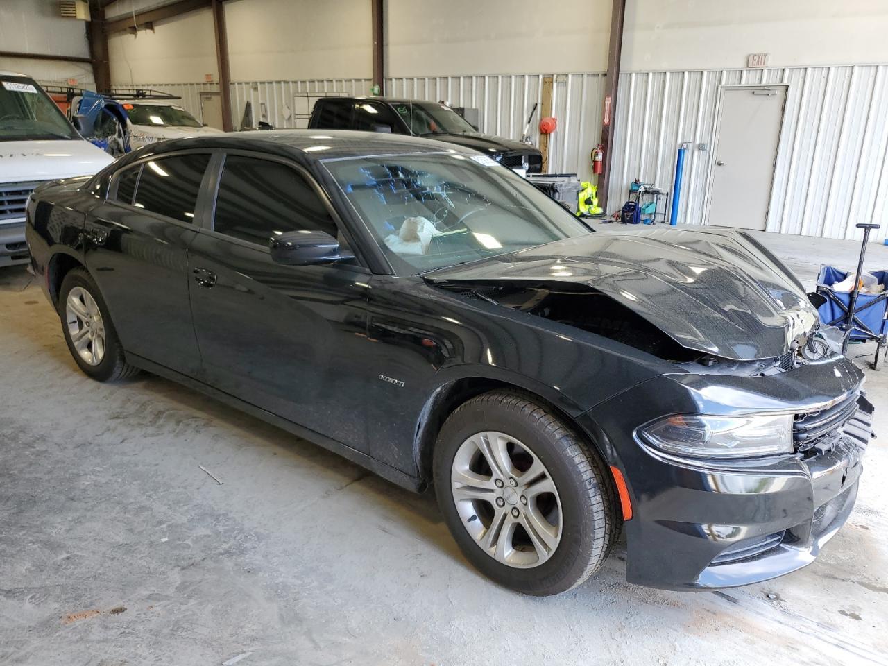 2018 Dodge Charger R/T - Image 4