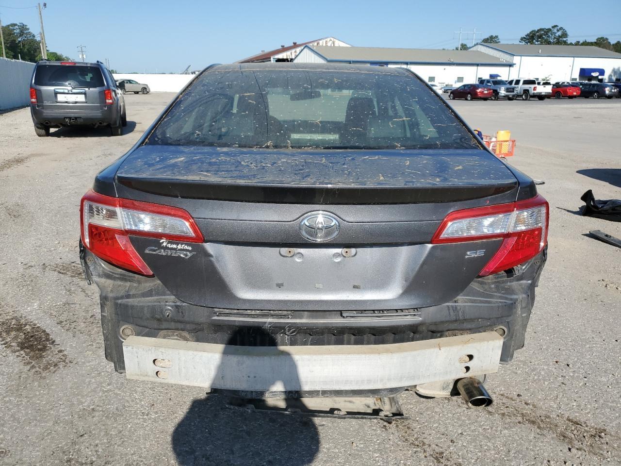2012 Toyota Camry Base - Фото 6