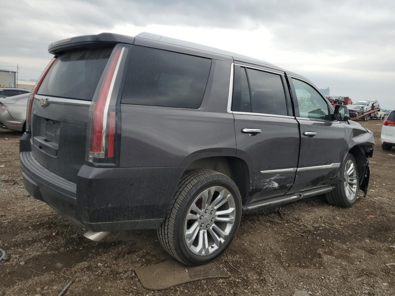 2017 Cadillac Escalade Premium Luxury - Фото 3