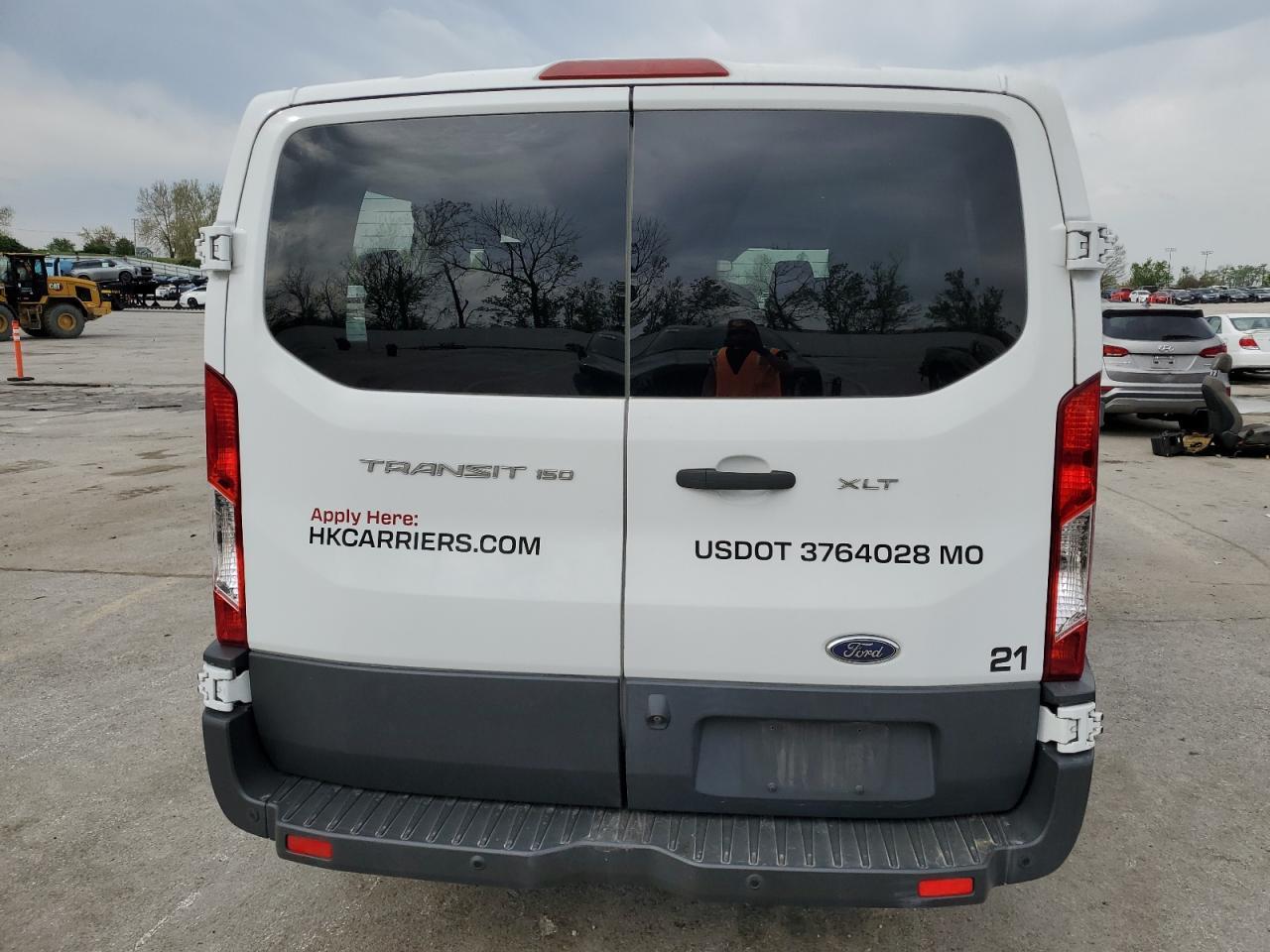 2016 Ford Transit T-150 - Фото 6