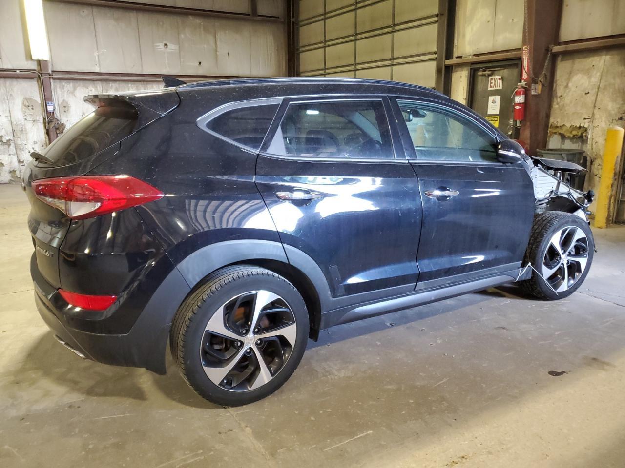 2016 Hyundai Tucson Limited - Image 3