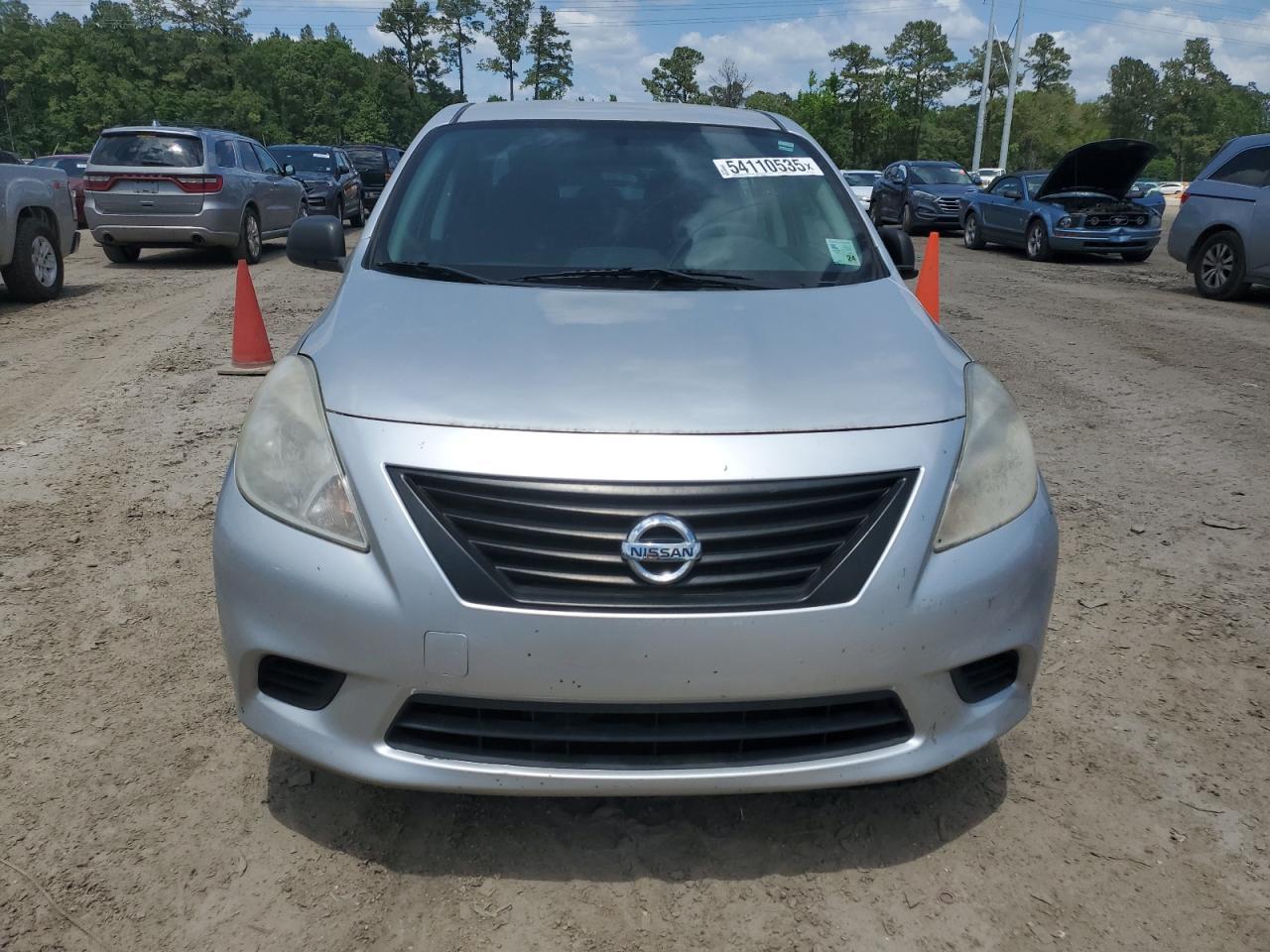2012 Nissan Versa S - Фото 5