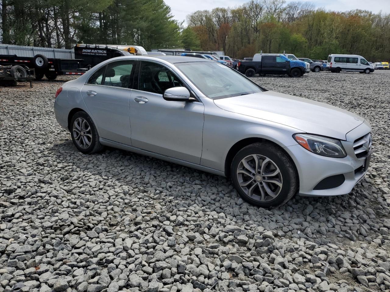 2015 Mercedes-Benz C 300 4Matic - Фото 4