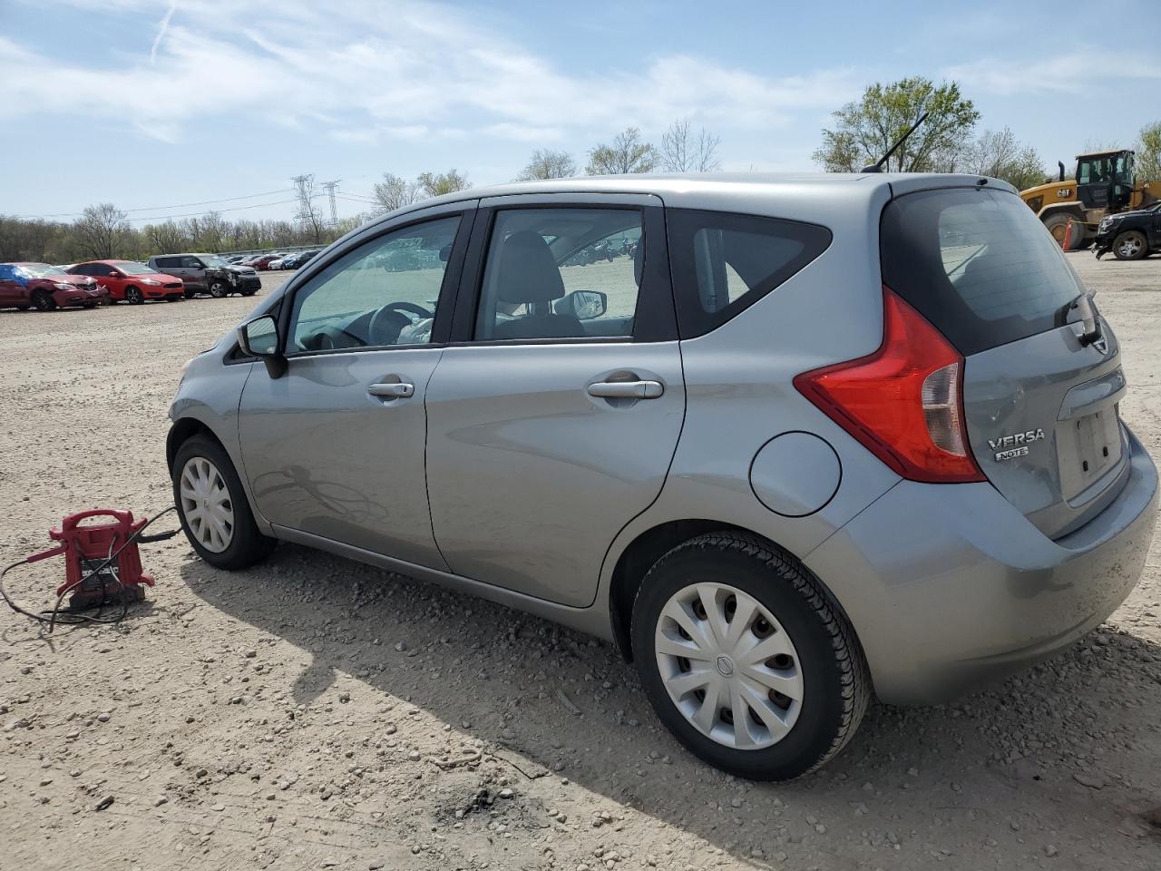 2015 Nissan Versa Note S - Фото 2