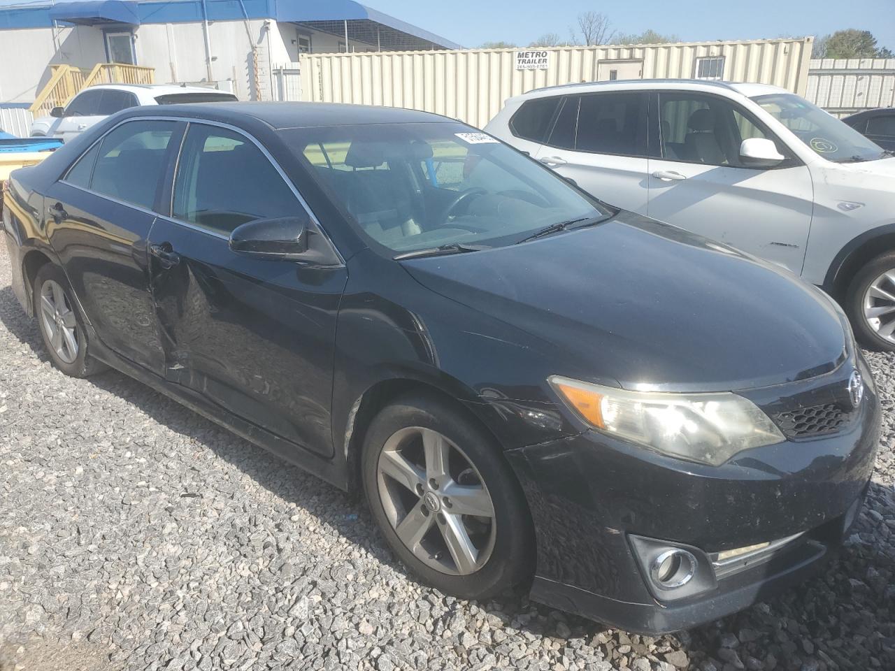 2013 Toyota Camry L - Image 4