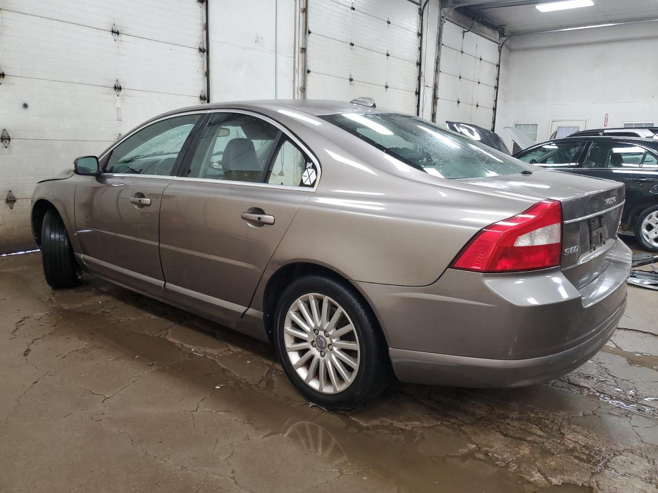 2008 Volvo S80 3.2 - Image 2