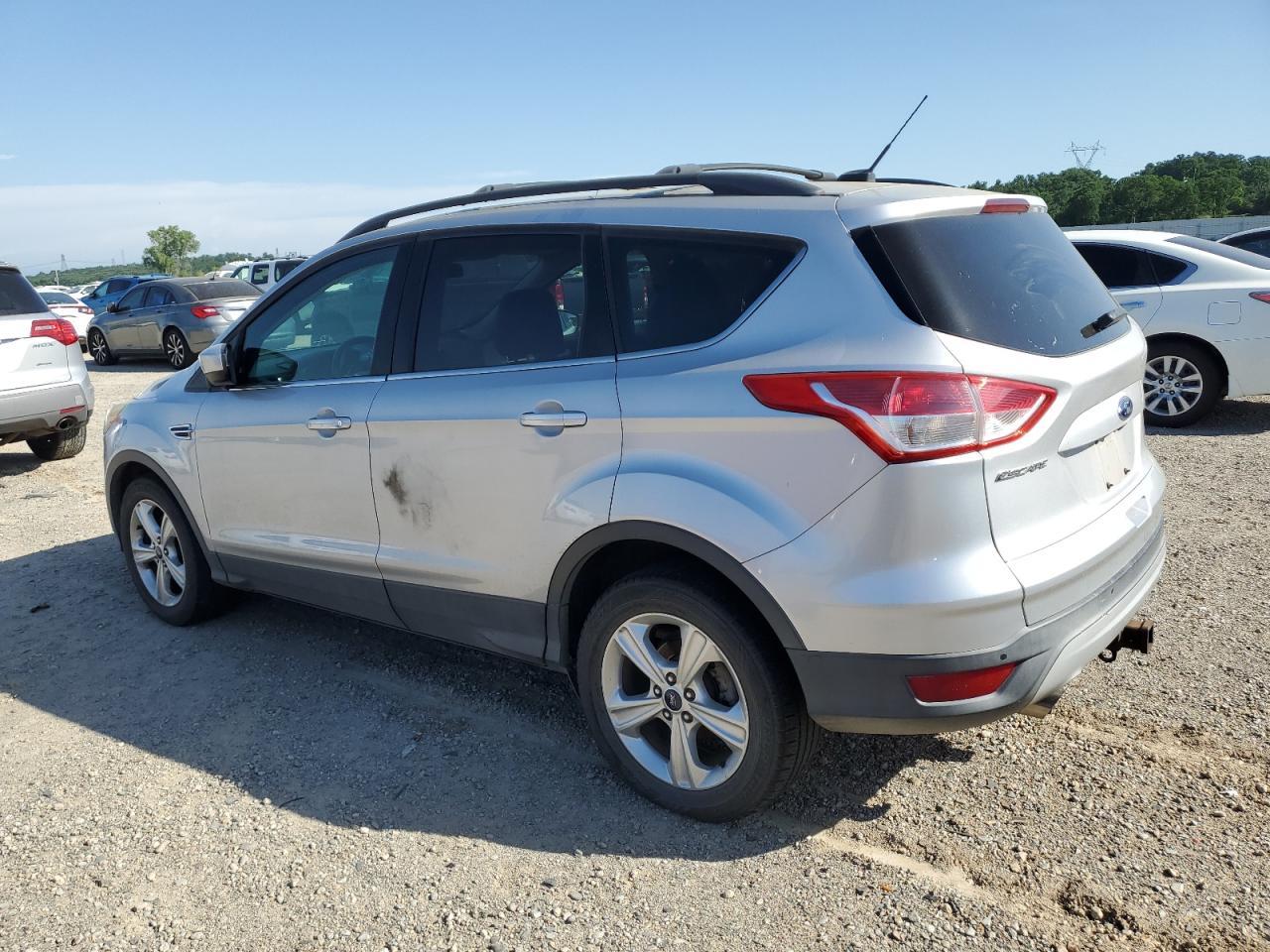 2014 Ford Escape Se - Фото 2
