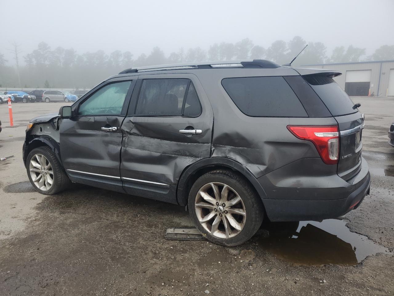 2015 Ford Explorer Limited - Фото 2