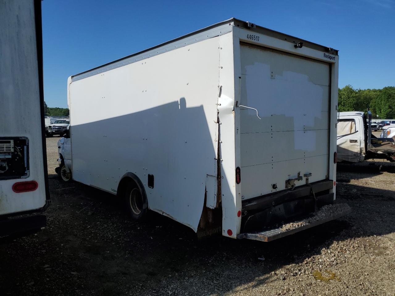 2021 Ford Econoline E350 Super Duty Cutaway Van - Image 2