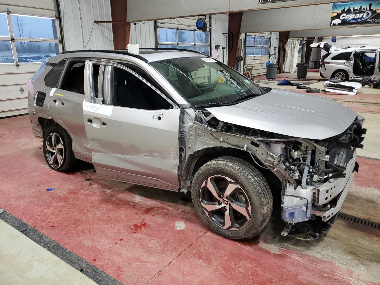 2021 Toyota Rav4 Prime Se - Фото 4