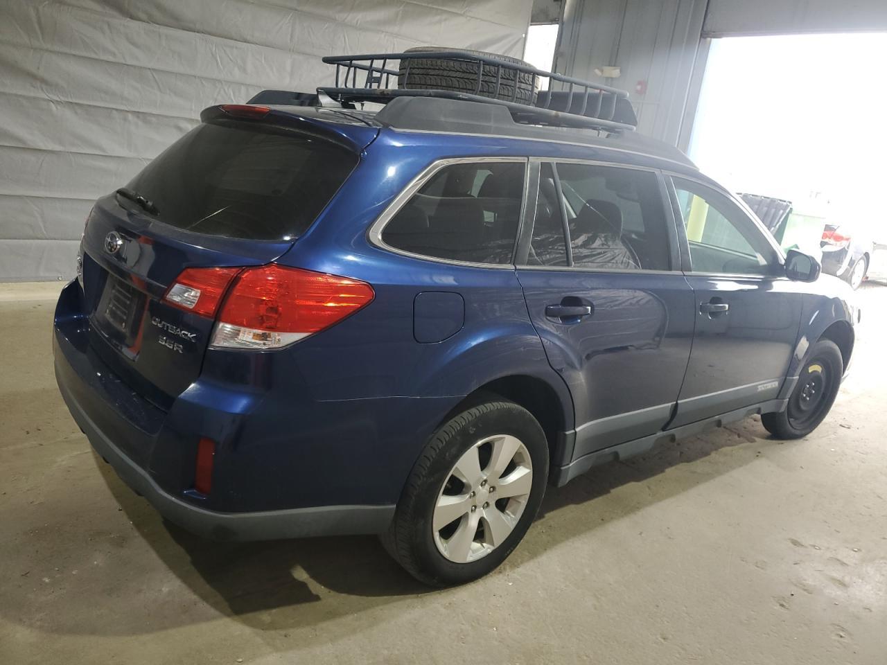 2011 Subaru Outback 3.6R Limited - Фото 3