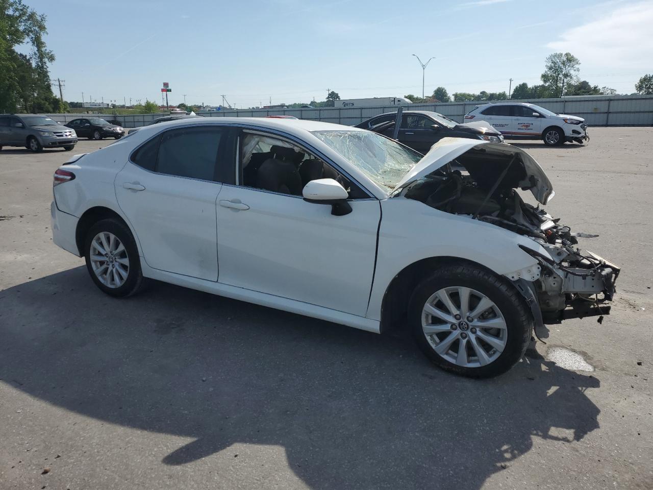 2019 Toyota Camry L - Фото 4