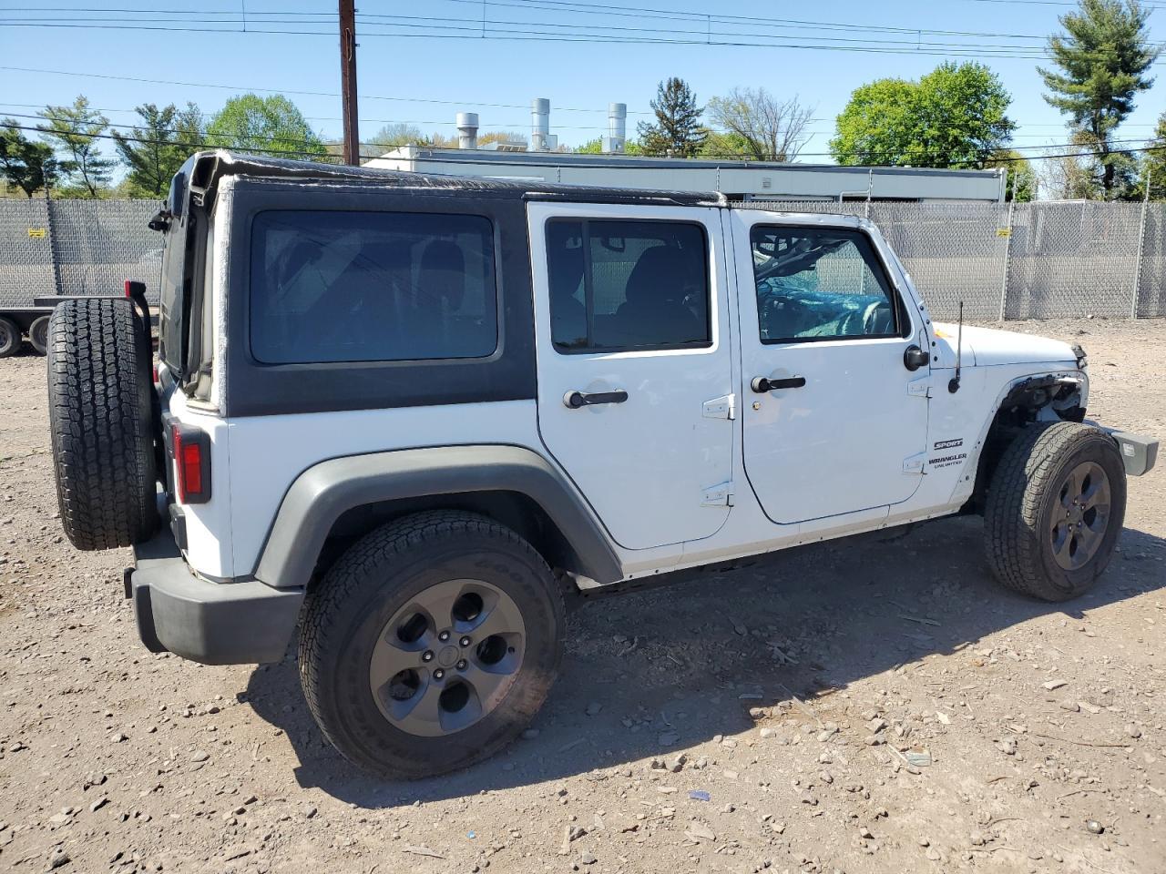 2016 Jeep Wrangler Unlimited Sport - Image 3