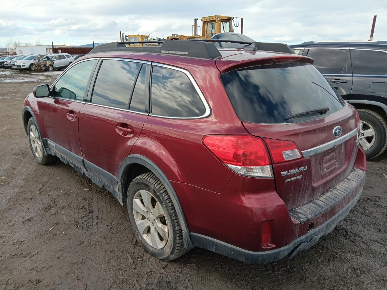2011 Subaru Outback 2.5I Limited - Фото 2