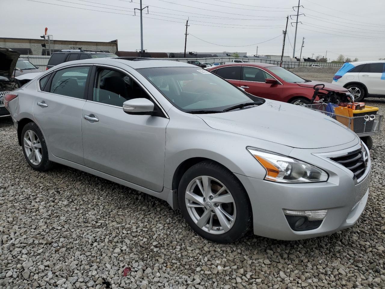 2015 Nissan Altima 2.5 - Image 4