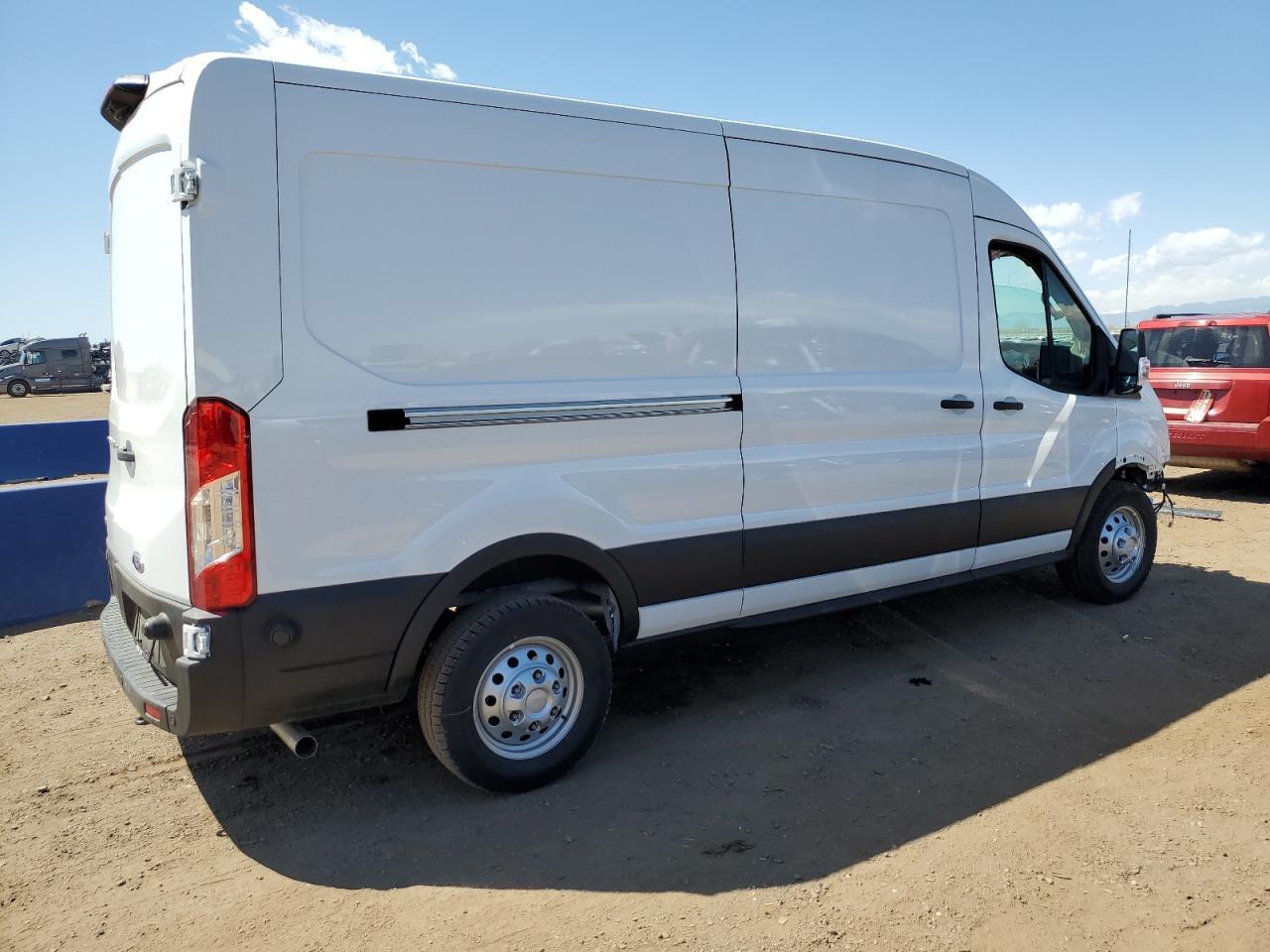 2024 Ford Transit T-250 - Фото 3