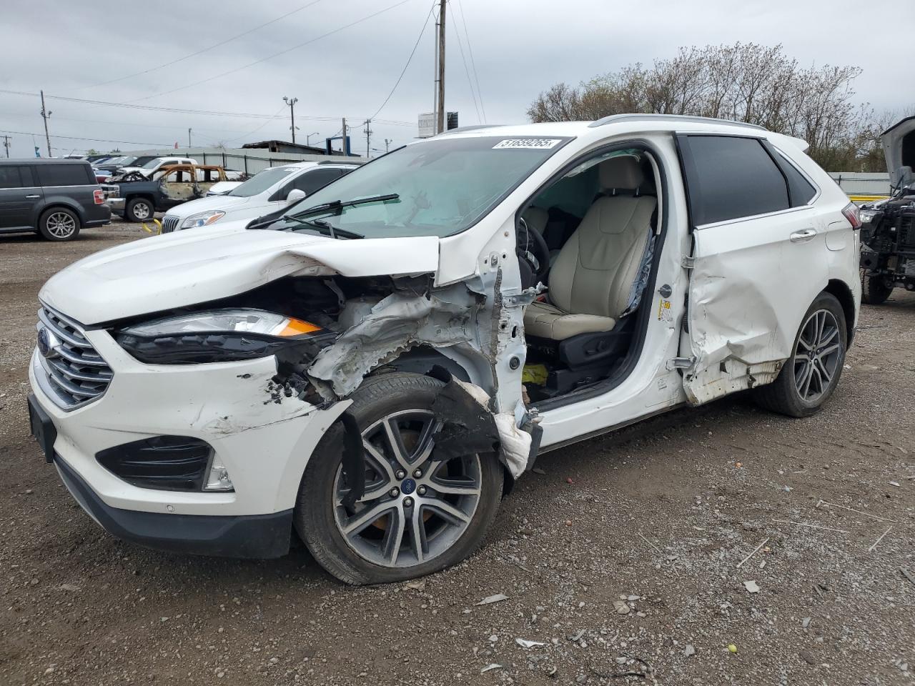 2022 Ford Edge Titanium