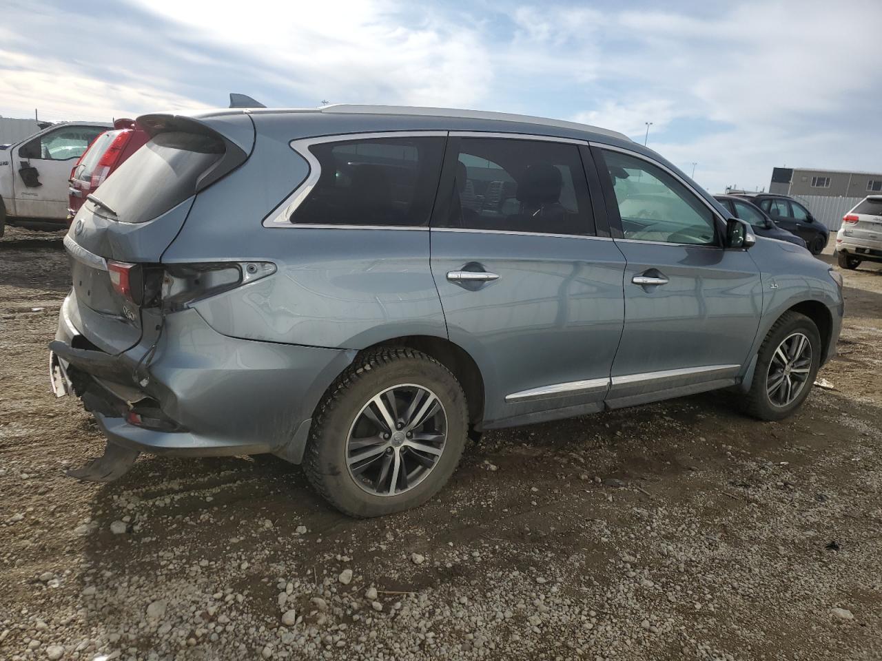 2017 Infiniti Qx60 - Фото 3