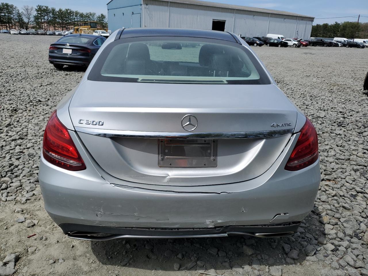 2015 Mercedes-Benz C 300 4Matic - Фото 6