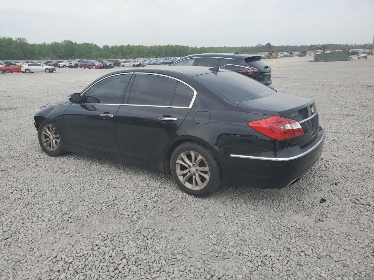 2013 Hyundai Genesis 3.8L - Image 2
