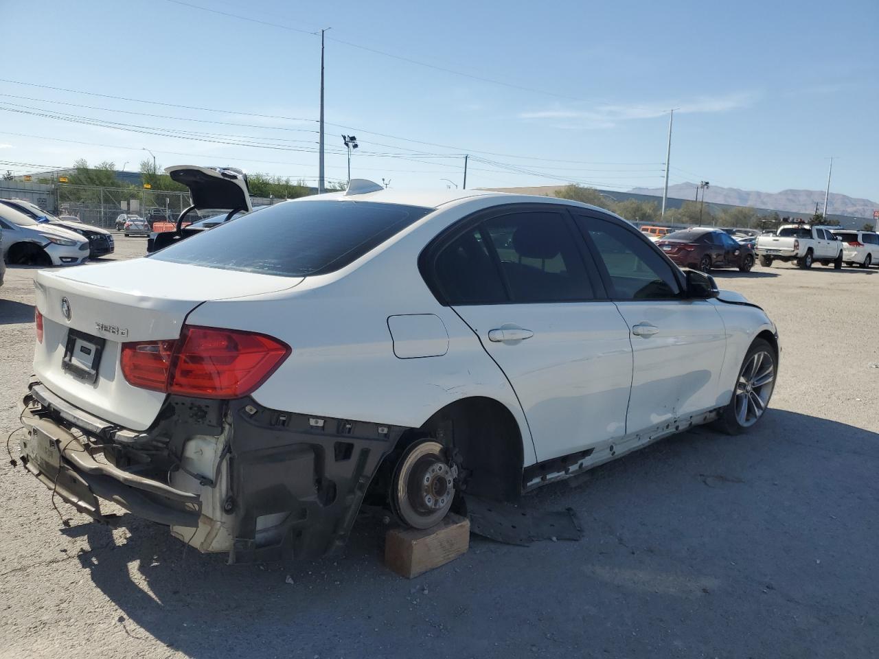 2014 BMW 328 D - Фото 3