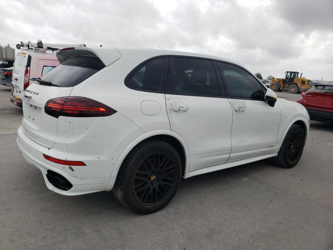 2016 Porsche Cayenne Gts - Фото 3