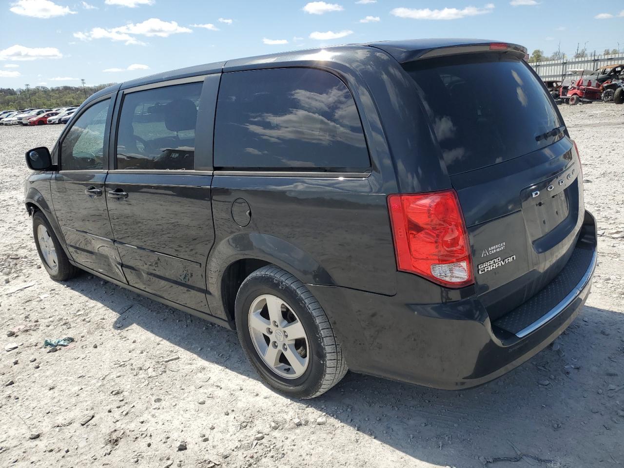 2011 Dodge Grand Caravan Mainstreet - Image 2