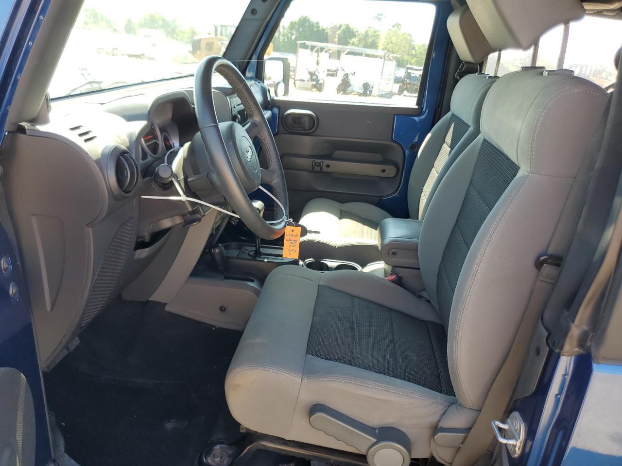 2010 Jeep Wrangler Sport - Фото 7