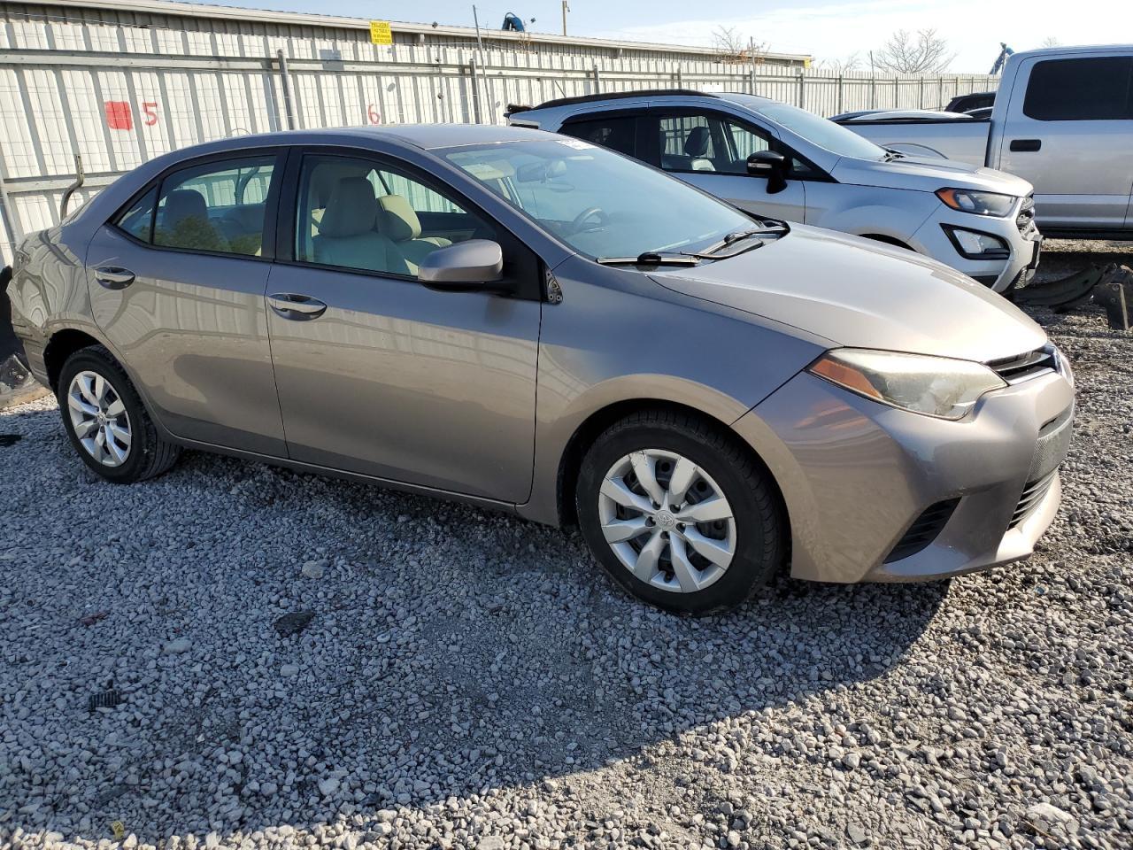 2014 Toyota Corolla L - Фото 4