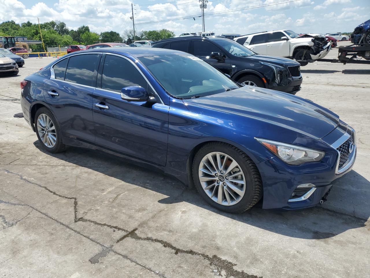 2021 Infiniti Q50 Luxe - Фото 4