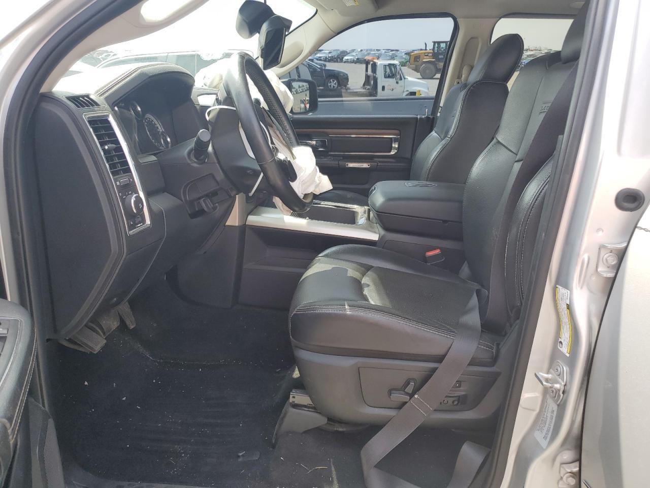 2016 Ram 2500 Laramie - Фото 7